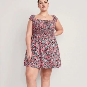 Old Navy Waist-Defined Floral Mini Dress feminine cottagecore size XL